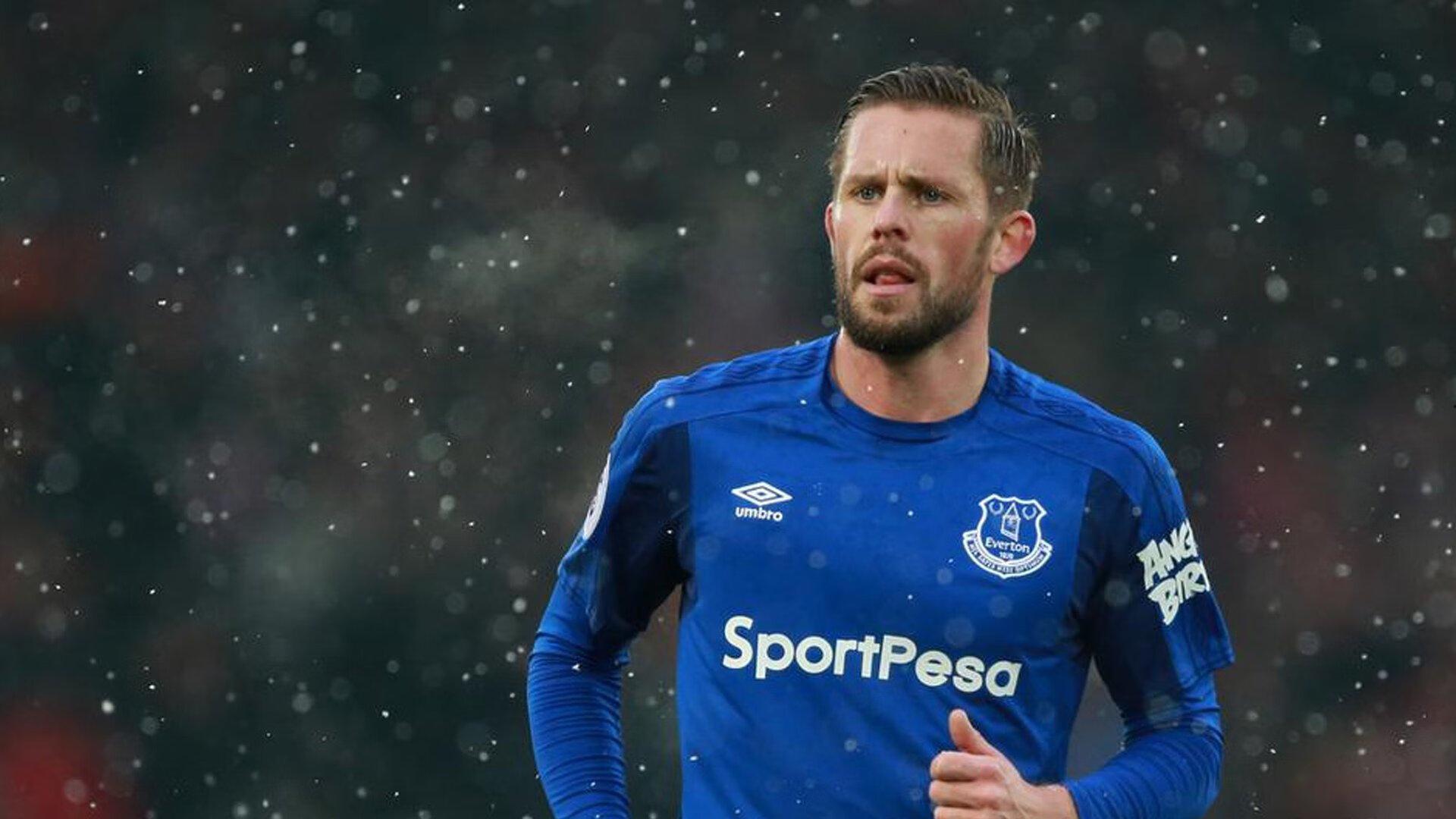 香港金牛新赛季首发阵容揭晓，卡尔顿领衔锋线，唐才育成关键拼图